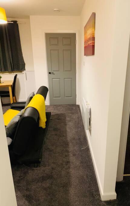 נורת' שילדס City Blessed Apartment 1 With Free Parking מראה חיצוני תמונה